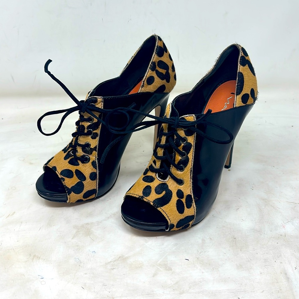 Vía Spiga Leopard print 🐆 Heels Size 7